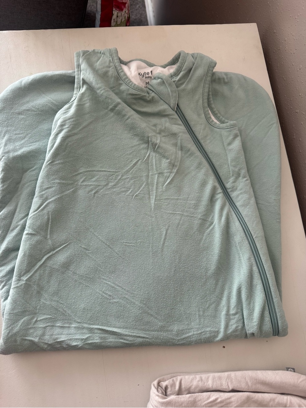 Kyte BABY Mint Green Sleeveless Zip Front Sleep Sack